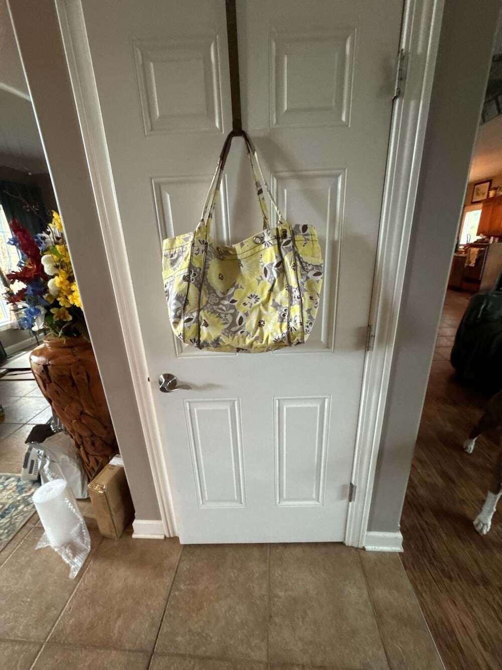 Thirty-One Awesome Blossom Floral Canvas Tote Bag